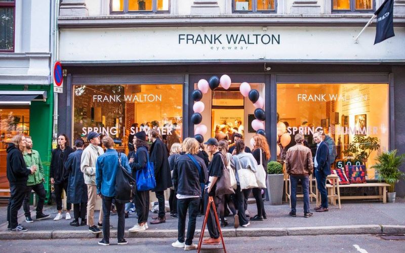 Hvordan Frank Walton ble til